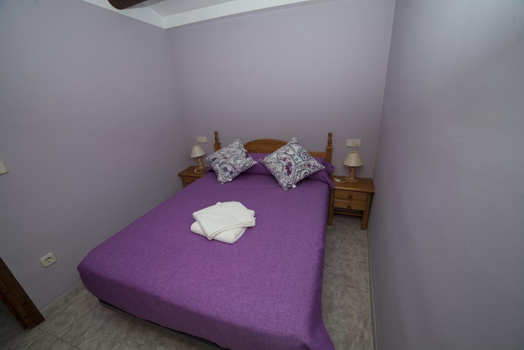Apartamentos Prades Morella Quarto foto